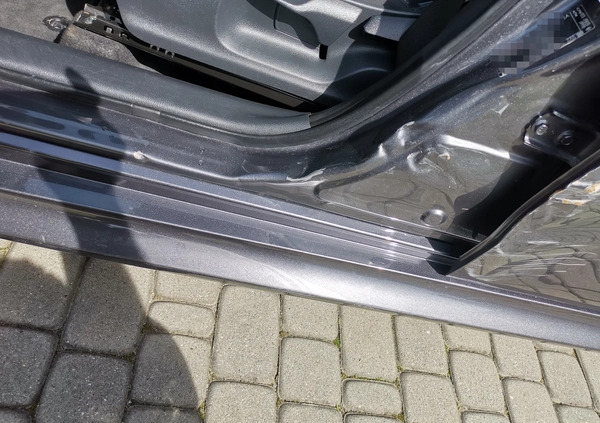 Toyota Yaris cena 54000 przebieg: 67000, rok produkcji 2022 z Skoczów małe 232